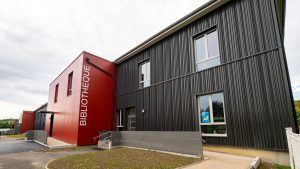 Photo du bâtiment de la maison des associations a Etupes