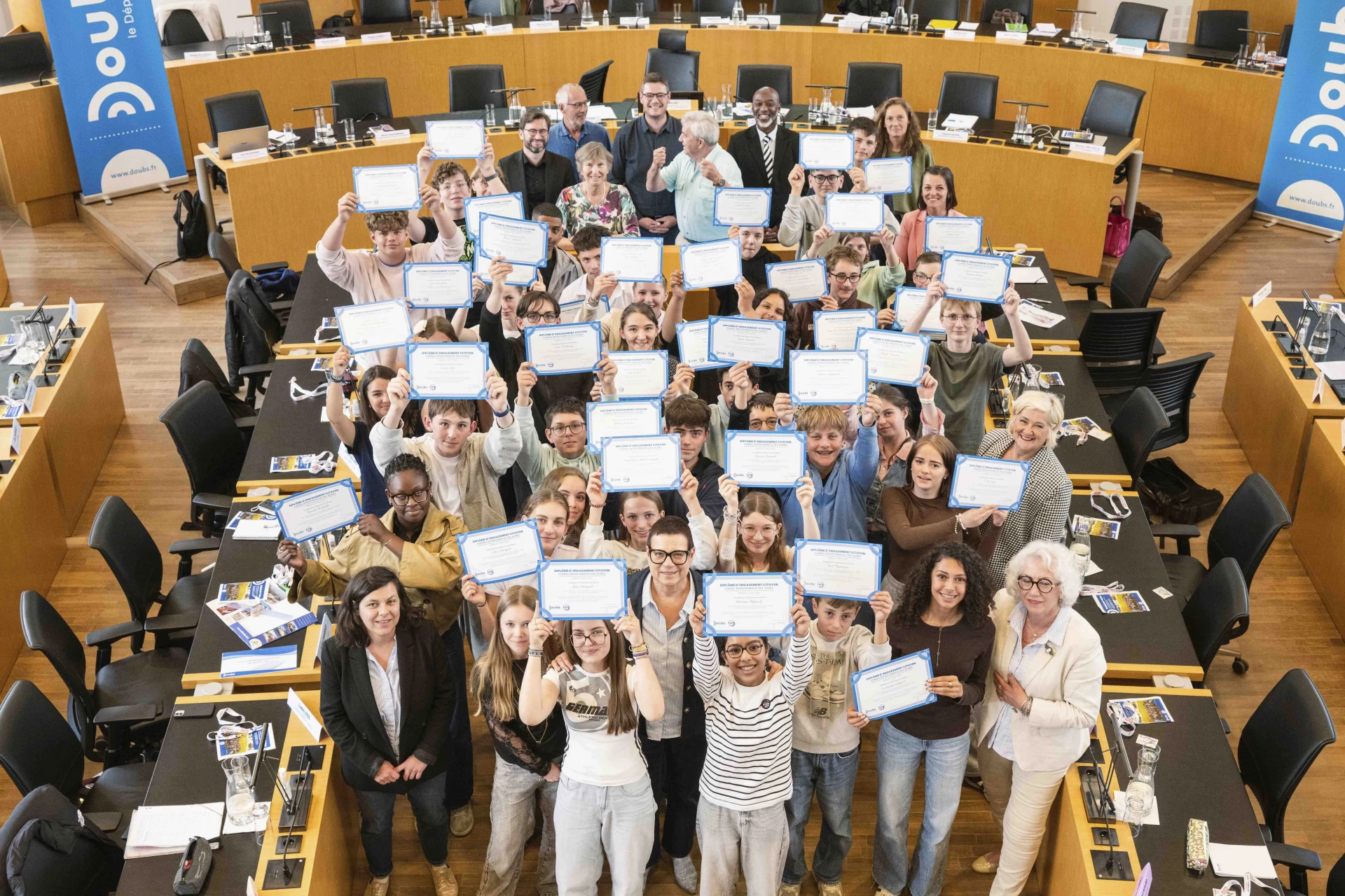 Lire la suite à propos de l’article Conseil départemental des jeunes (CDJ)