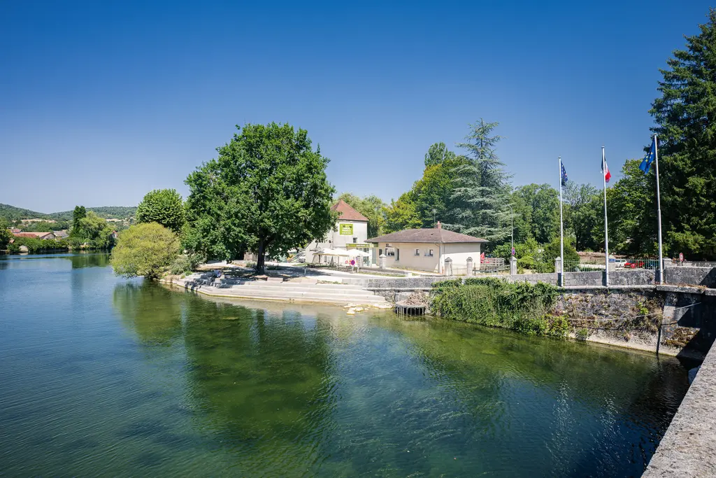 Berges de la Loue à Quingeya